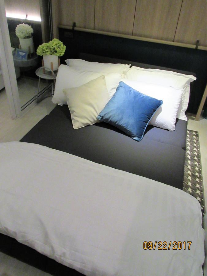 Azure Urban Beach Resort Manila By Radlett Exteriör bild