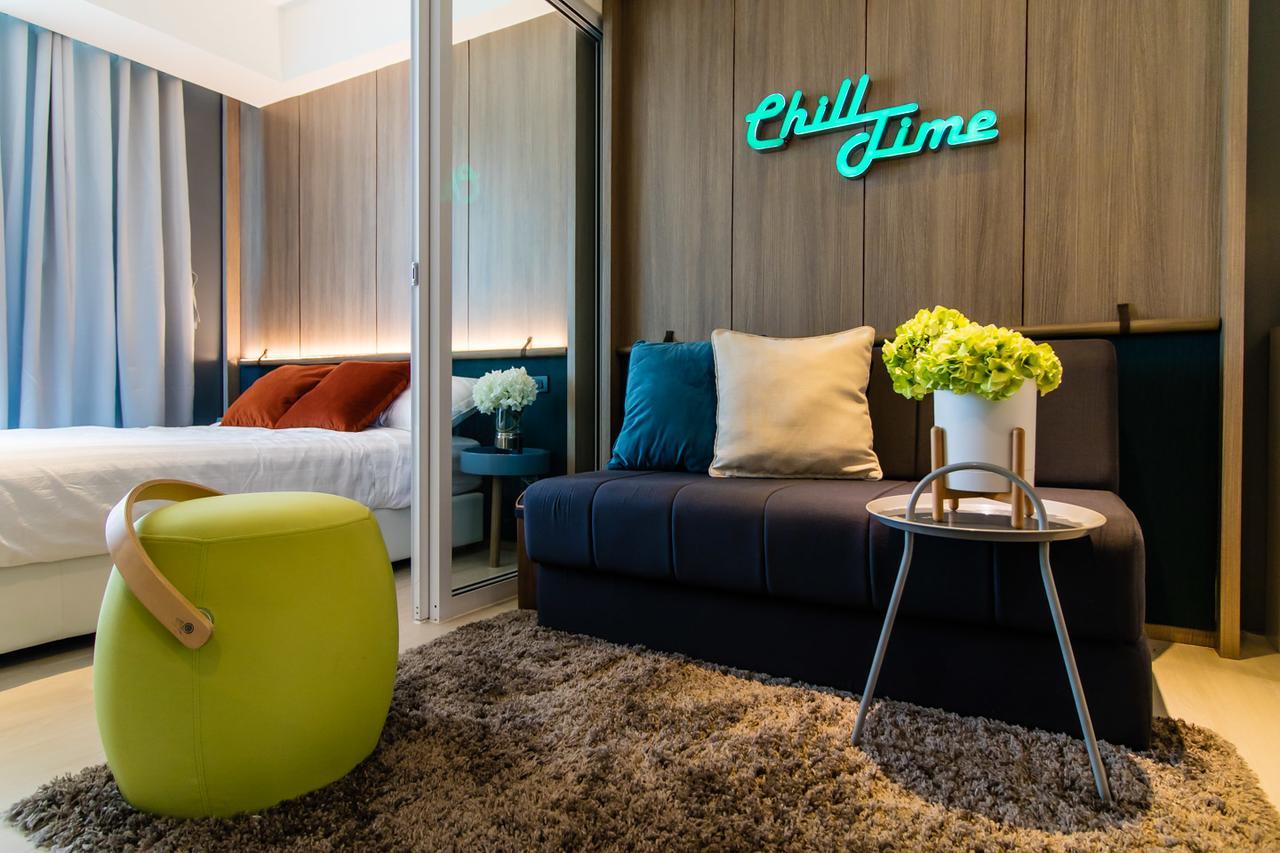Azure Urban Beach Resort Manila By Radlett Exteriör bild